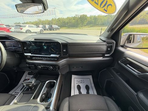 Used 2023 Chevrolet Silverado 1500 RST w/ Z71 Off-Road Package image 33