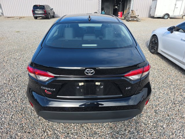 Used 2025 Toyota Corolla LE FWD image 5
