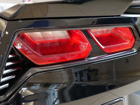 Used 2015 Chevrolet Corvette Stingray Convertible w/ 3LT Preferred Equipment Group image 18