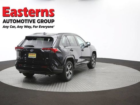 Used 2022 Toyota RAV4 SE AWD/4WD image 42