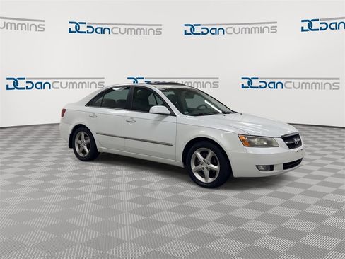 Used 2008 Hyundai Sonata SE image 2