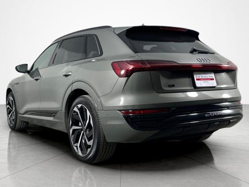 Used 2024 Audi Q8 e-tron Premium Plus w/ Premium Plus Package AWD/4WD image 3