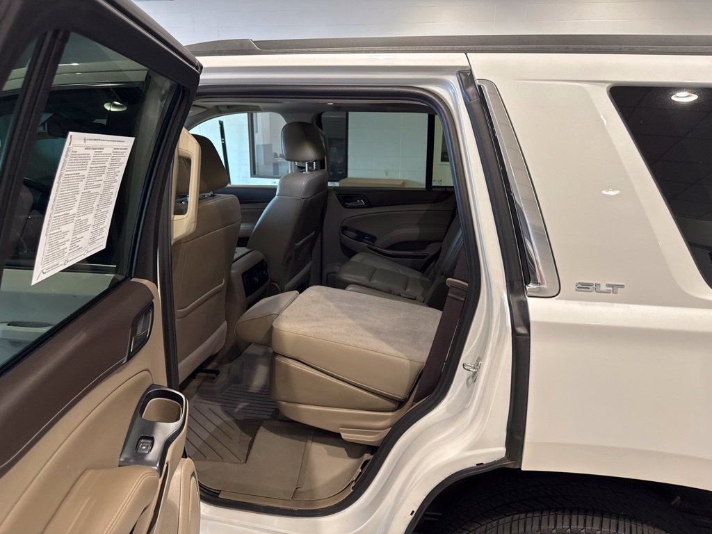 Used 2017 GMC Yukon SLT w/ Premium Edition AWD/4WD image 22