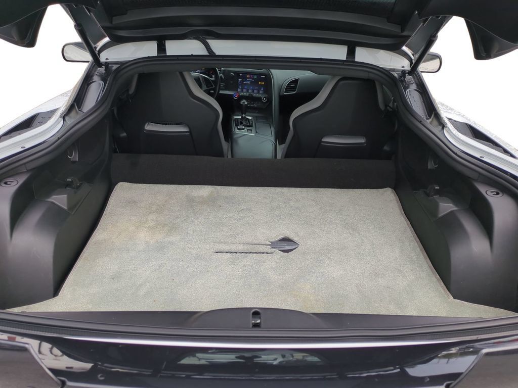 Certified 2015 Chevrolet Corvette Stingray Coupe RWD image 13