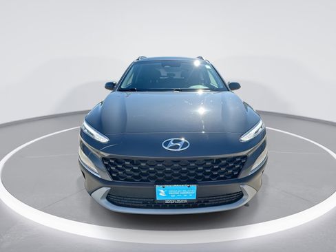 Used 2023 Hyundai Kona SEL w/ Convenience Package AWD/4WD image 3