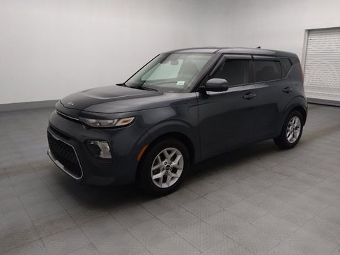 Used 2020 Kia Soul S FWD image 2
