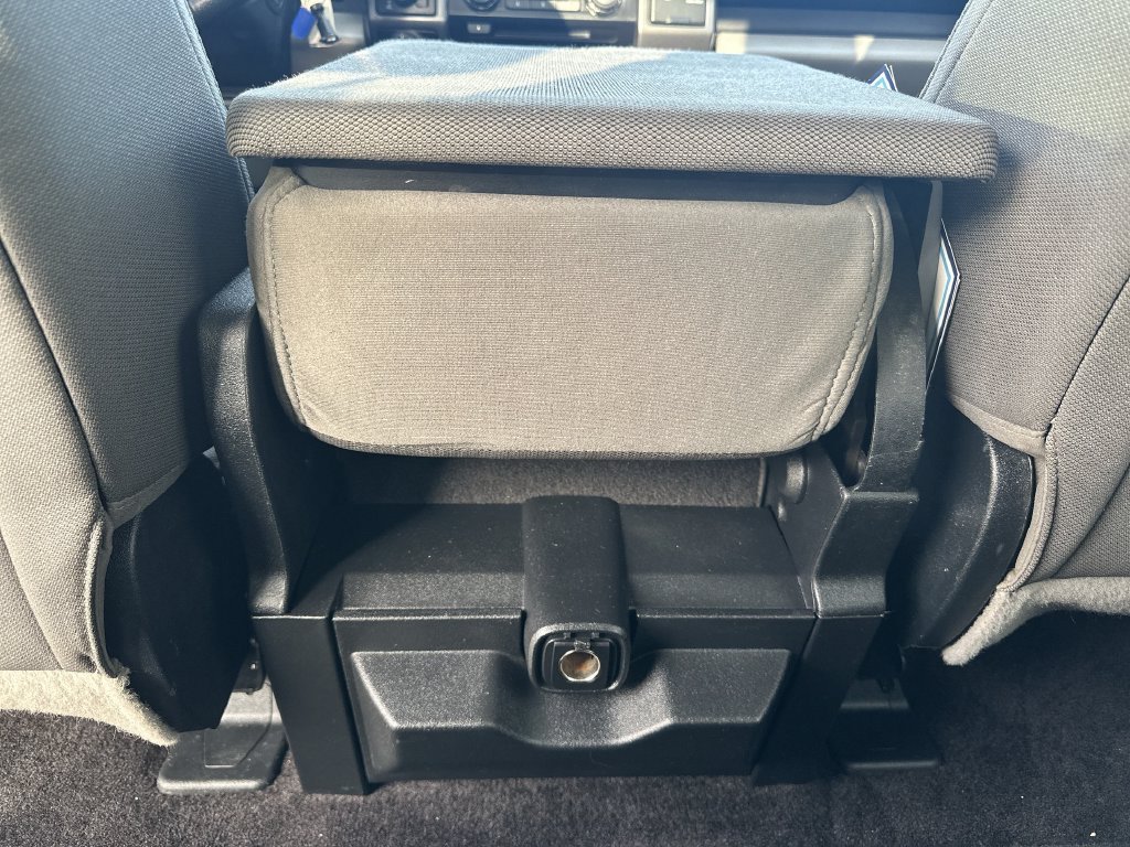 Used 2016 Ford F150 XLT w/ Equipment Group 302A Luxury AWD/4WD image 21