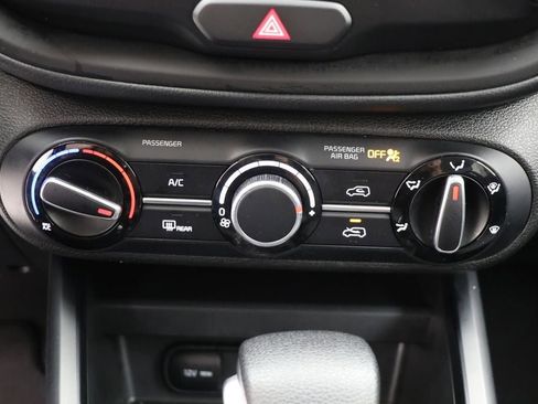 Used 2024 Kia Soul LX w/ Option Group 015 image 23