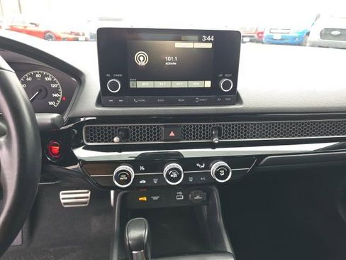 Used 2023 Honda Civic Sport image 21