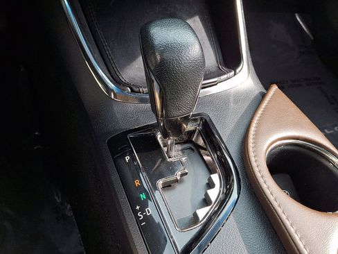 Used 2014 Toyota Avalon XLE Premium image 15