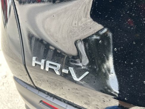 Used 2024 Honda HR-V Sport image 29