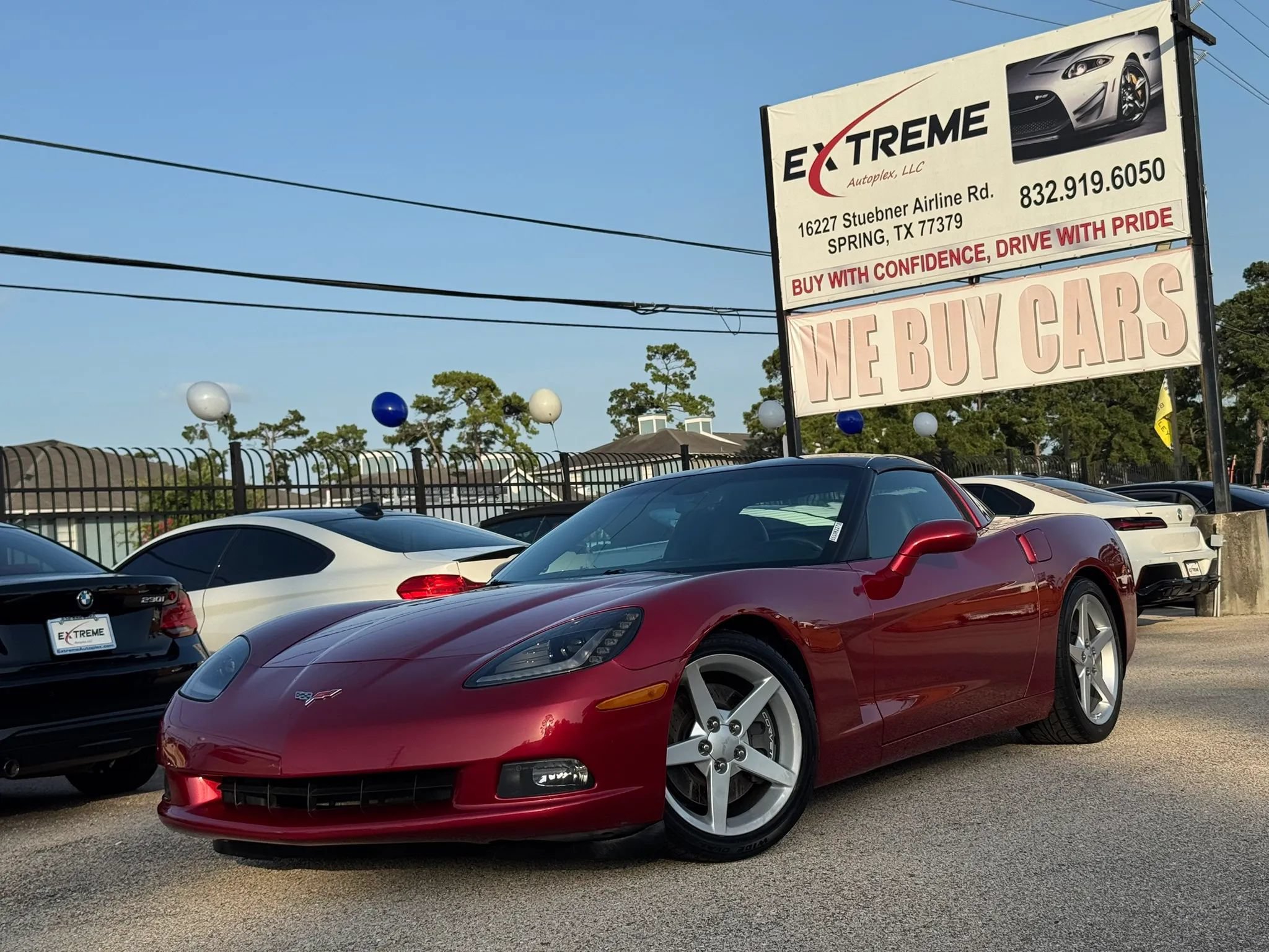 Used 2005 Chevrolet Corvette Coupe w/ Preferred Equipment Group RWD image 1