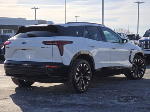 Used 2024 Chevrolet Blazer EV RS image 19