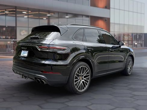 Used 2020 Porsche Cayenne S AWD/4WD image 11