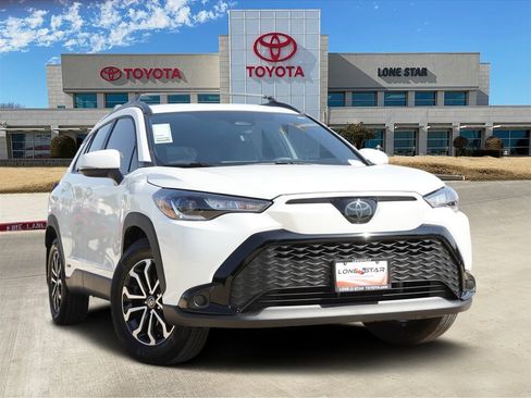 Used 2024 Toyota Corolla Cross AWD Hybrid image 1