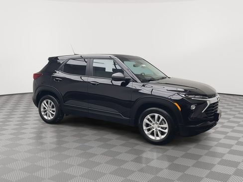 Certified 2024 Chevrolet TrailBlazer LS w/ LS Convenience Package image 31