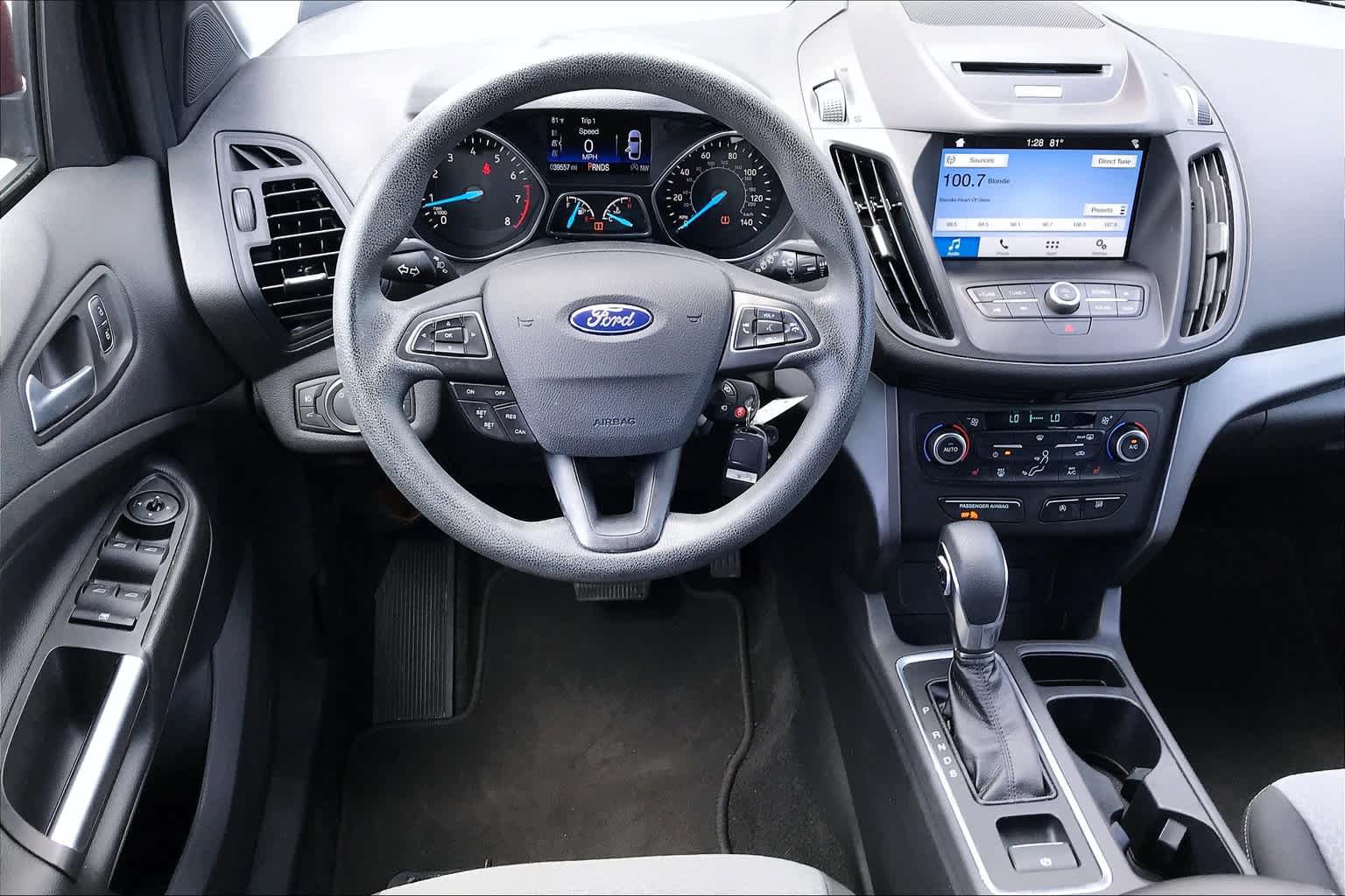 Used 2018 Ford Escape SE w/ SE Sync 3 Package AWD/4WD image 6