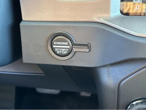 New 2025 Ford Bronco Outer Banks w/ Sasquatch Package image 27