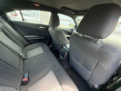 Used 2022 Dodge Charger SXT w/ Driver Convenience Group AWD/4WD image 23