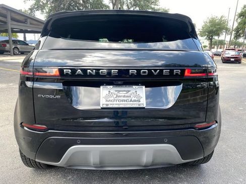 Used 2025 Land Rover Range Rover Evoque S AWD/4WD image 4