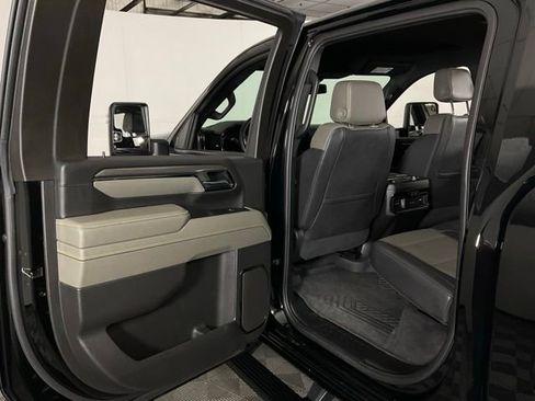 Used 2025 Chevrolet Silverado 2500 ZR2 w/ ZR2 Bison Edition AWD/4WD image 28