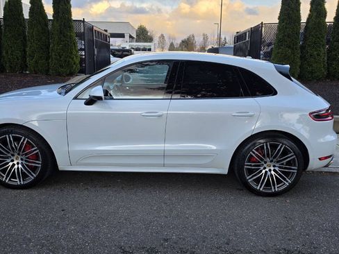 Used 2016 Porsche Macan Turbo w/ Premium Package Plus AWD/4WD image 8
