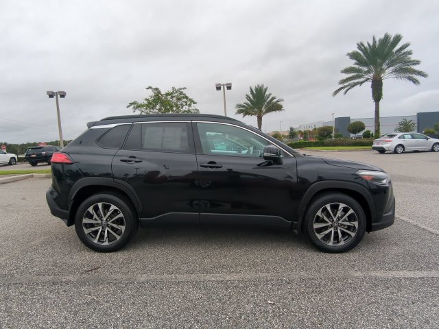 Certified 2023 Toyota Corolla Cross XLE w/ Convenience Package FWD image 3