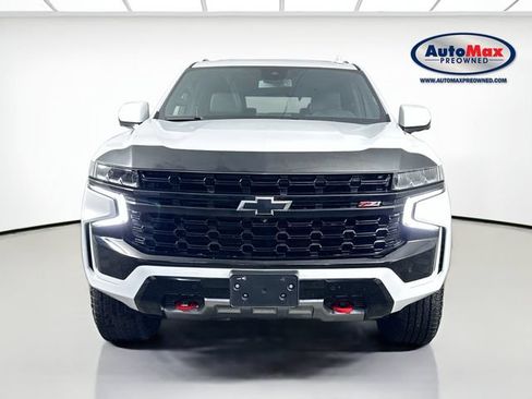 Used 2023 Chevrolet Tahoe Z71 w/ Luxury Package AWD/4WD image 7