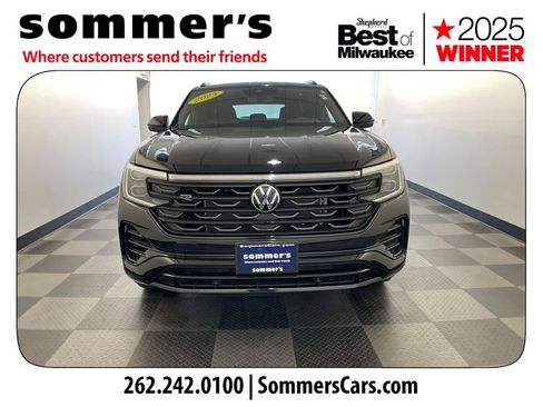 Used 2025 Volkswagen Atlas Cross Sport SEL R-Line AWD/4WD image 8