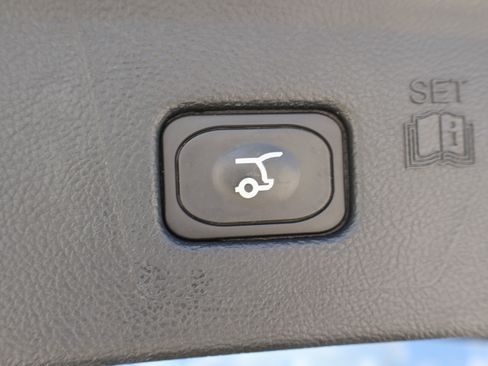 Used 2024 Ford Edge SEL w/ Convenience Package AWD/4WD image 28