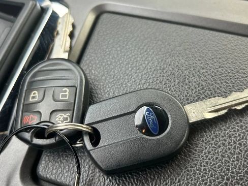 Used 2014 Ford Mustang GT Premium RWD image 21