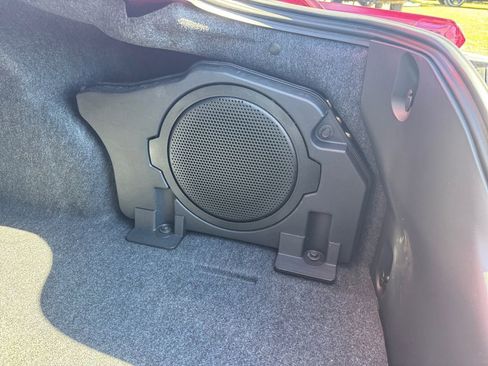 Used 2025 Ford Mustang Premium image 20