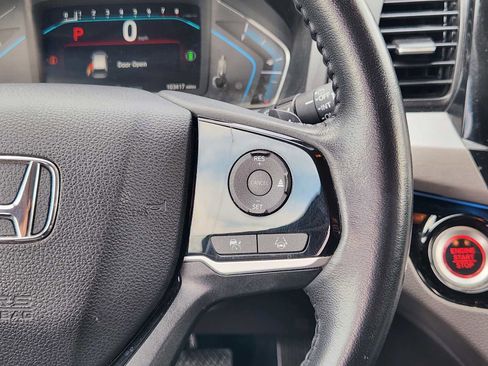 Certified 2022 Honda Odyssey Touring image 29
