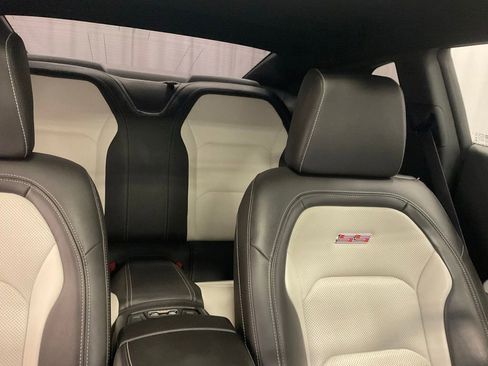 Used 2016 Chevrolet Camaro SS RWD image 34