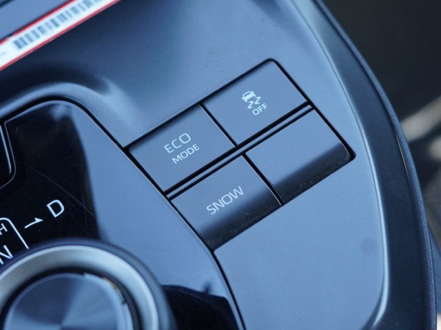 Used 2026 Toyota bZ FWD image 32