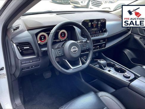 Used 2023 Nissan Rogue Platinum AWD/4WD image 14