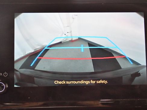 Used 2025 Toyota Corolla LE image 24