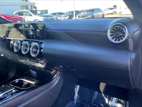 Used 2022 Mercedes-Benz A 220 image 12