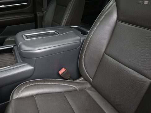 Used 2021 GMC Yukon Denali AWD/4WD image 18