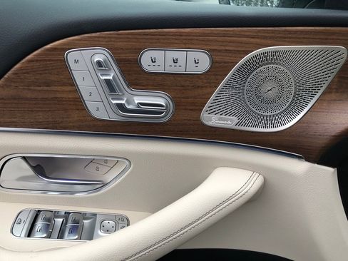 New 2026 Mercedes-Benz GLE 450 4MATIC image 12