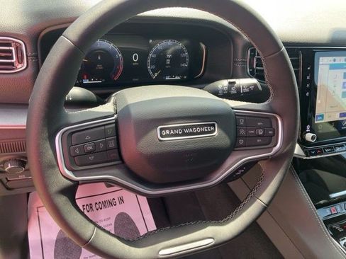 New 2026 Jeep Grand Wagoneer Limited w/ Convenience Group I AWD/4WD image 15