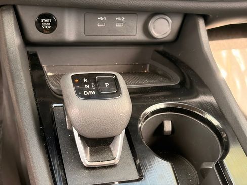 Certified 2025 Nissan Rogue S FWD image 27