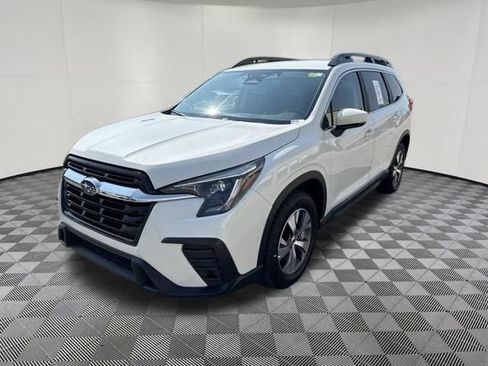 Used 2025 Subaru Ascent Premium AWD/4WD image 13