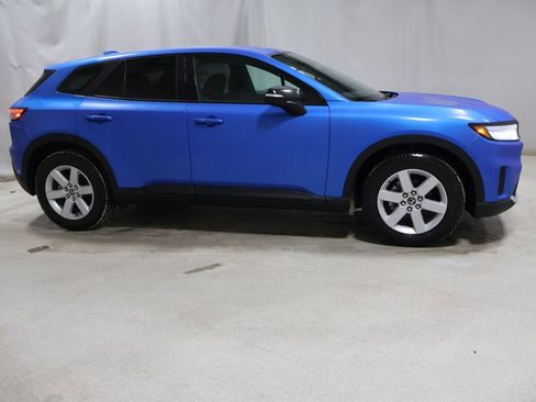 New 2025 Honda Prologue EX image 6