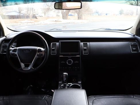 Used 2018 Ford Flex Limited image 16
