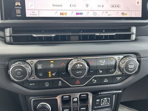 New 2026 Jeep Wrangler Sahara image 22