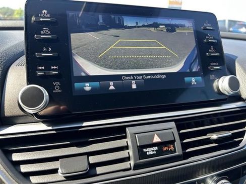 Used 2021 Honda Accord Sport image 15