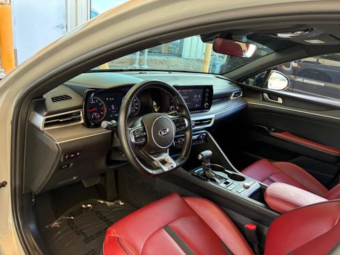 Used 2021 Kia K5 GT-Line w/ GT-Line FWD Premium Package image 12