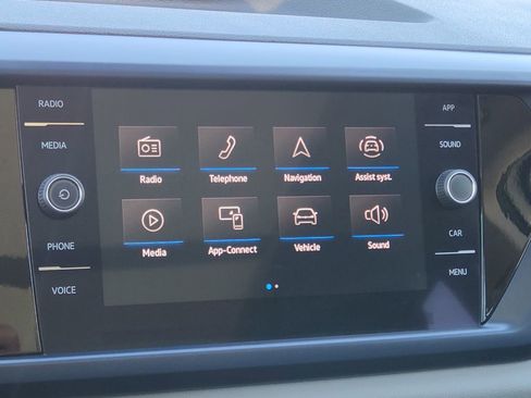 Used 2023 Volkswagen Taos SE w/ Panoramic Sunroof Package image 22