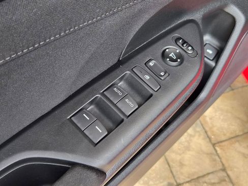 Used 2018 Honda Civic EX image 12
